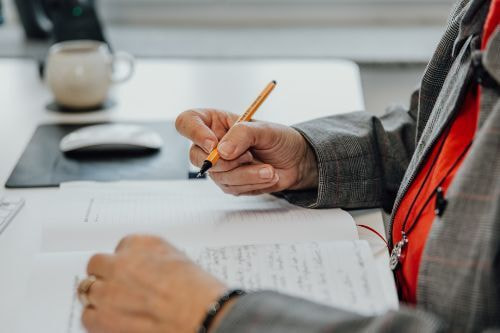 民事再生法198条とはどんな法律なのか。個人再生手続をすることになった場合、家には住み続けられるようにできる法律についての解説。