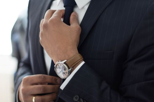 弁護士は任意整理だけでない。自己破産や個人再生手続きもオールマイティ